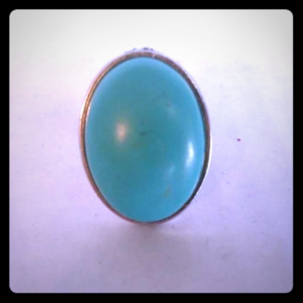 Oval ring